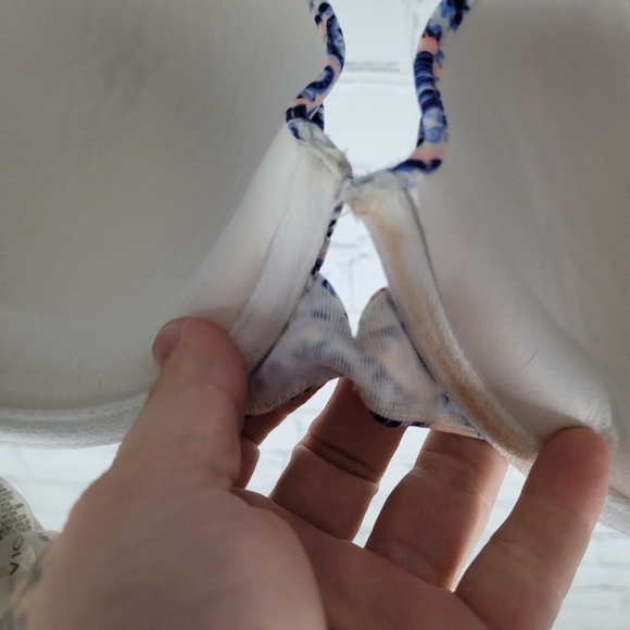 VICTORIA'S SECRET | paisley print halter underwire pushup swim bikini top - Picture 5 of 8